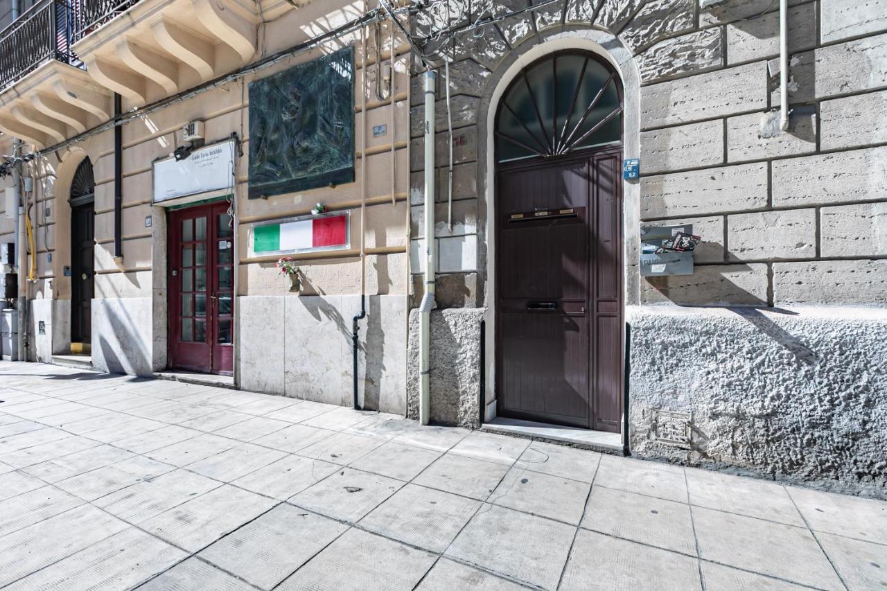 La Casa Di Martina - Palermo Central Apartments Exterior photo